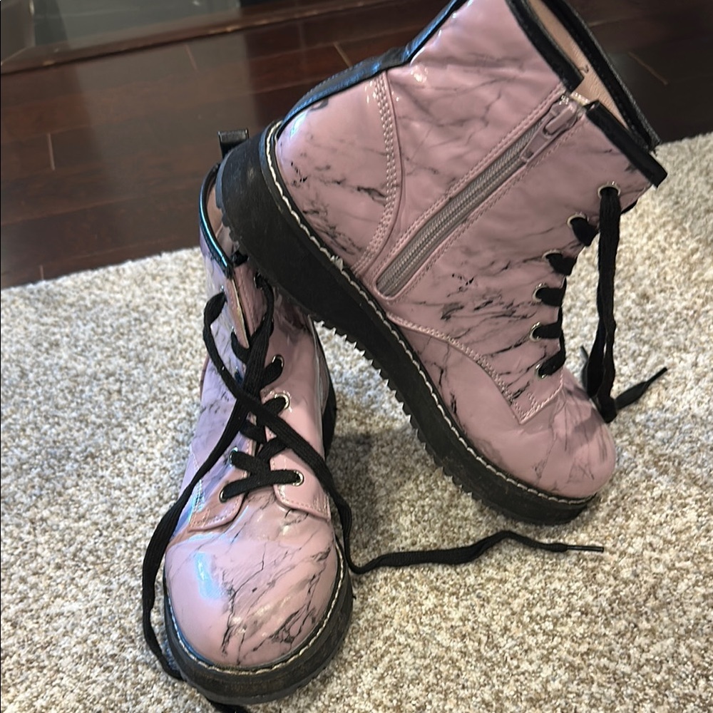 Steve Madden - Pink Marble Girl’s Boots